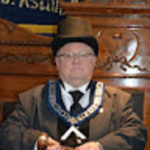 Meet your Posher, Steve